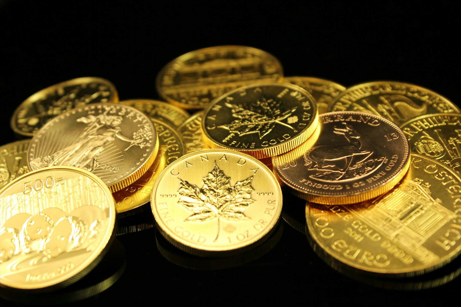 Sovereign coins versus generic rounds comparison